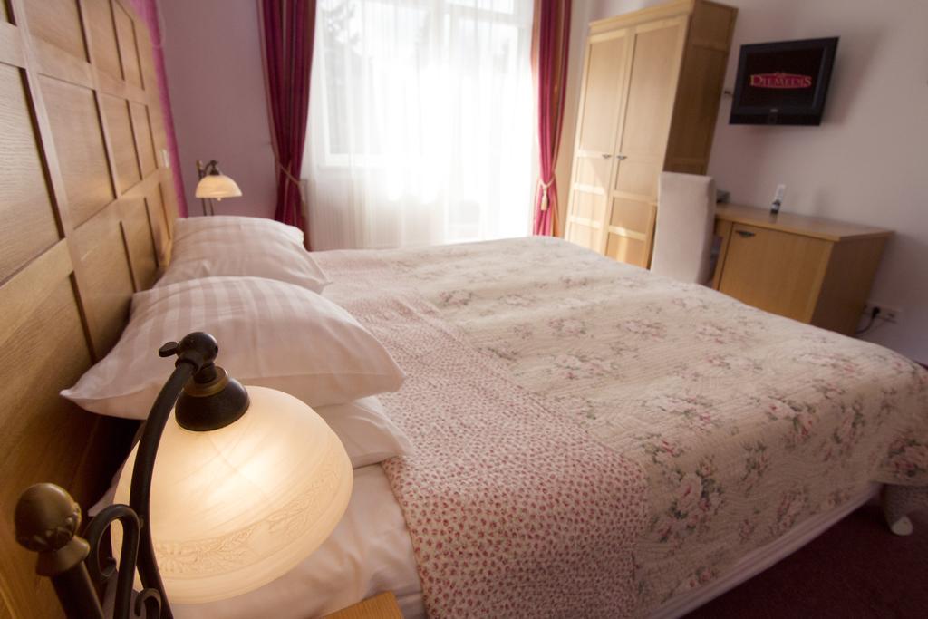 Hotel Vila Diemedis Palanga Zimmer foto